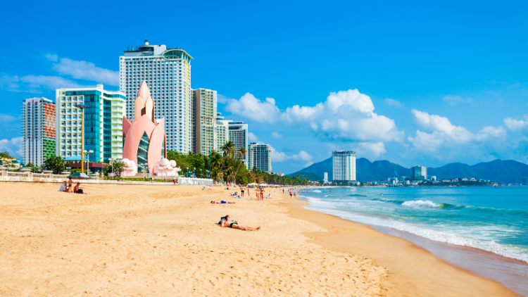 Tour Bắc Trung Nam giúp bạn hiểu thêm về đất nước, con người và sự đa dạng tuyệt vời của Việt Nam